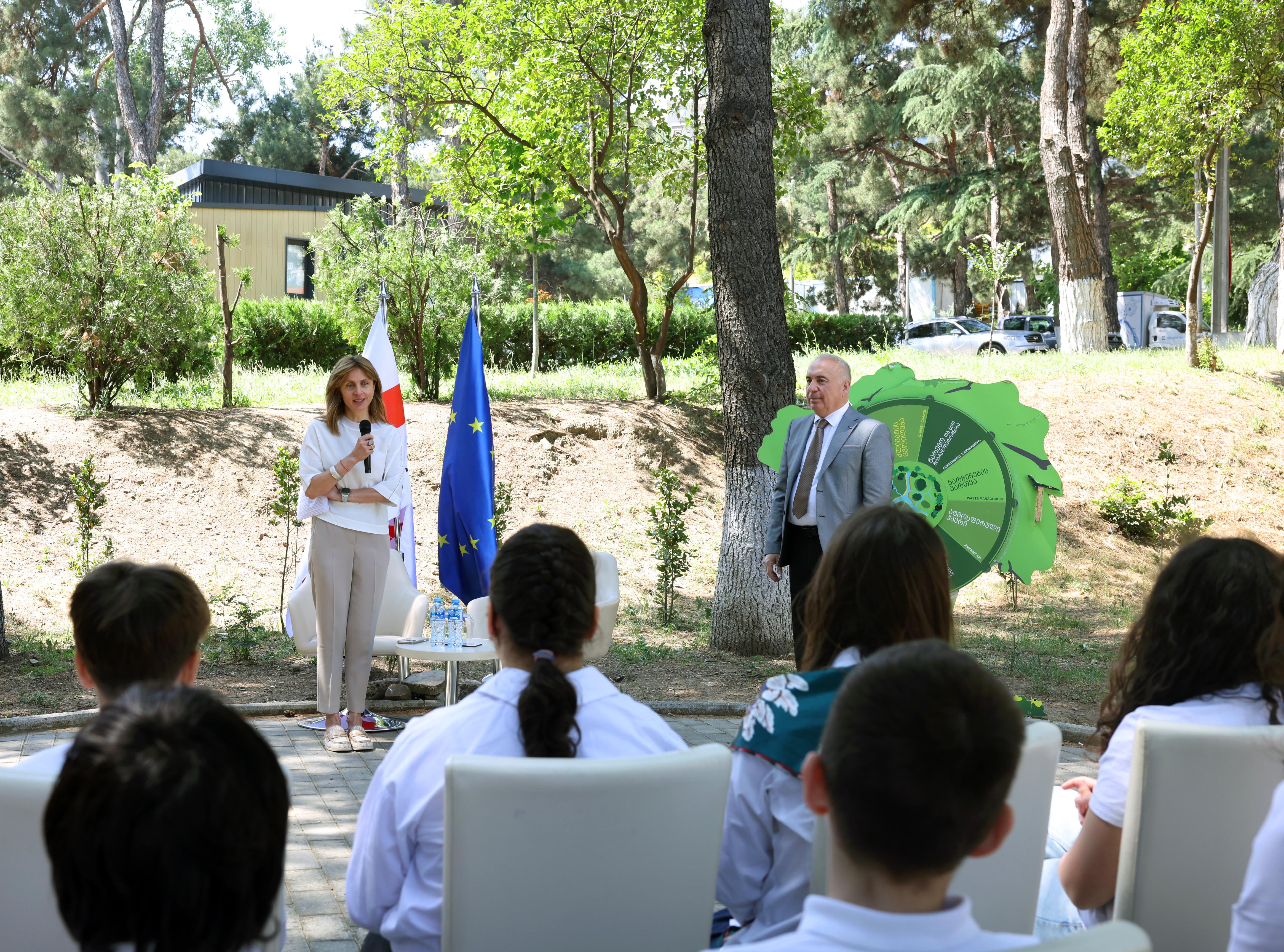 გარემოს დაცვის მსოფლიო დღე გარემოსდაცვითი ინფორმაციისა და განათლების ცენტრმა მოსწავლეებთან ერთად აღნიშნა