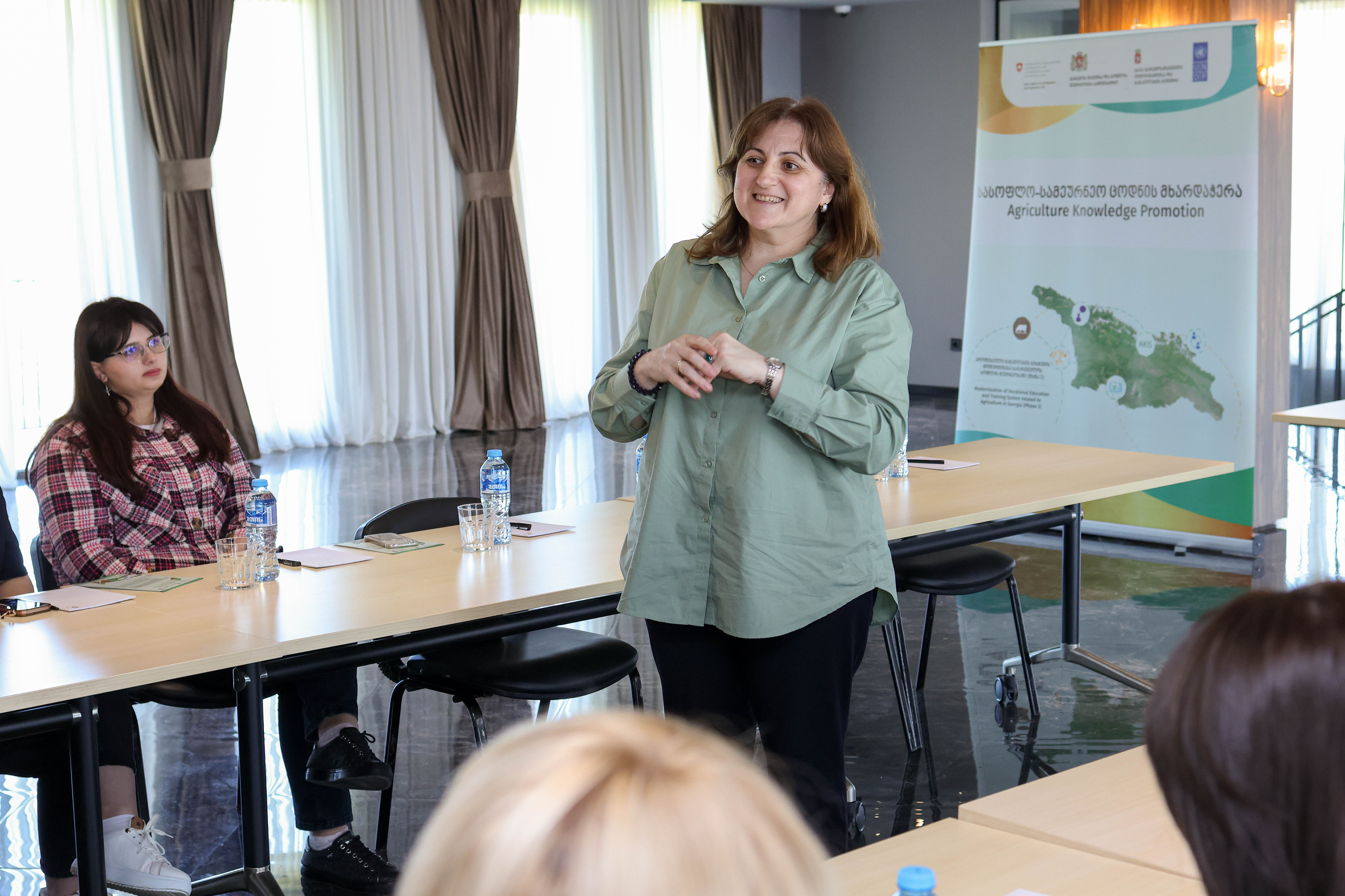 აგროსტიპენდიანტებისთვის შიდა ქართლში სასწავლო ტური გაიმართა